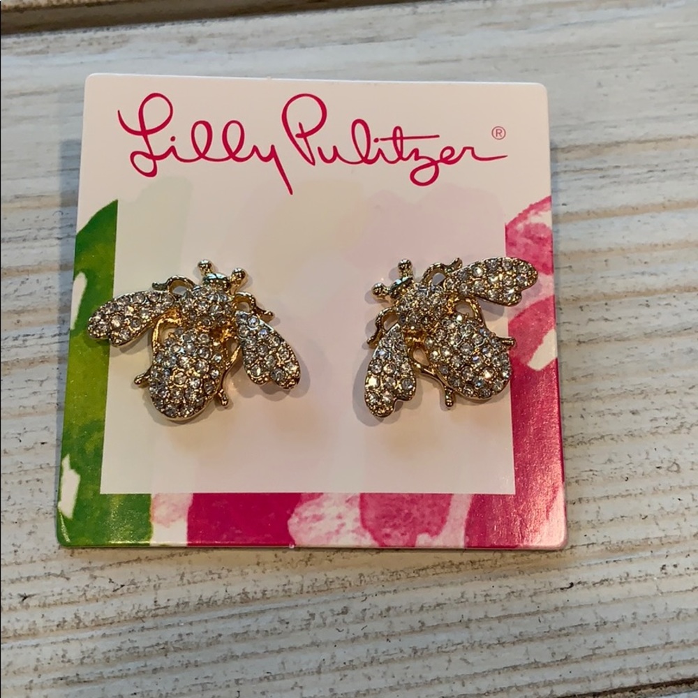 Never worn Bee-utiful earrings by Lily Pulitzer.